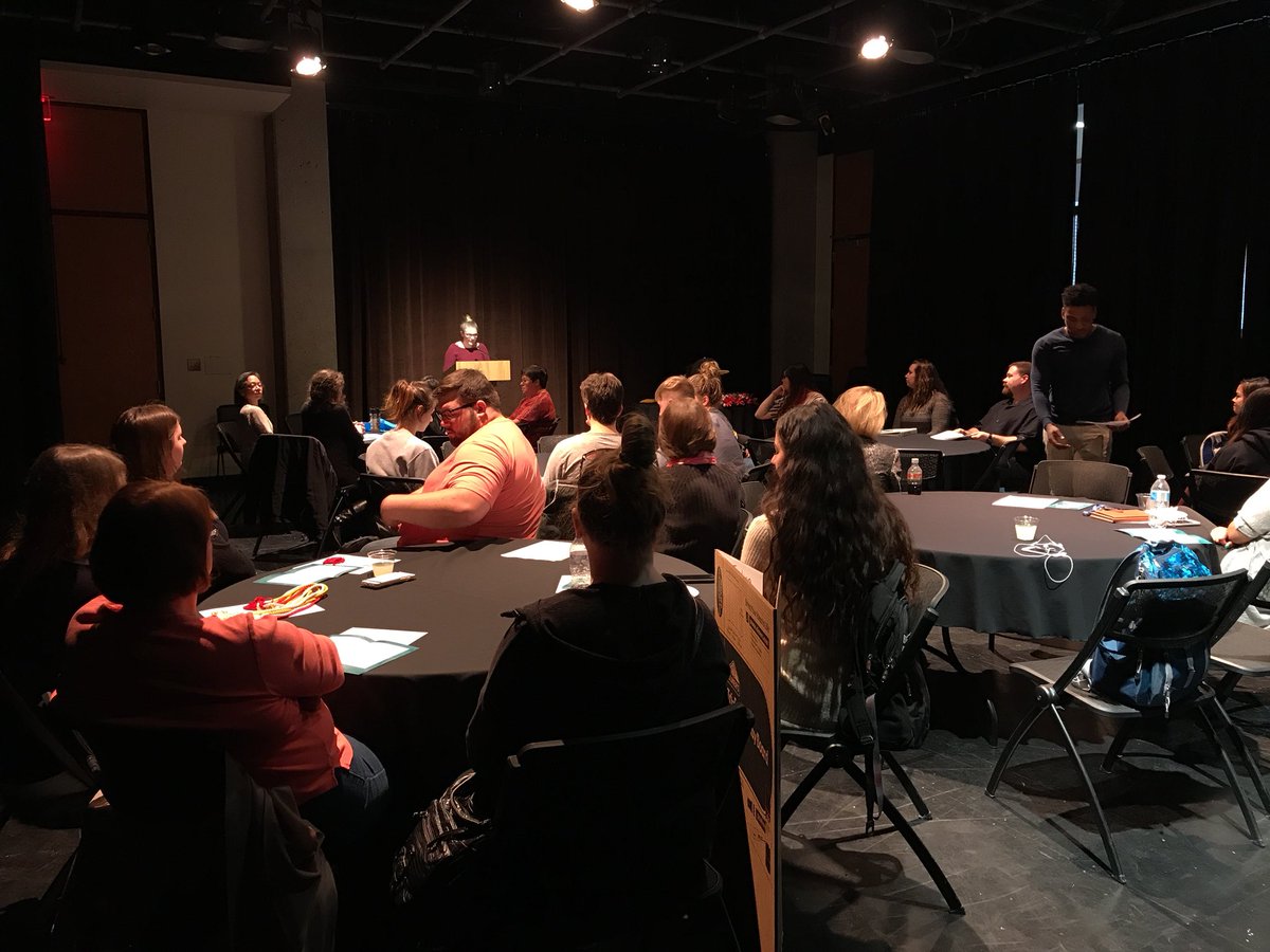 PurleeMiranda's tweet photo. CBL portion of the event #commweek #comm255 https://t.co/7Lv1zMdWQr