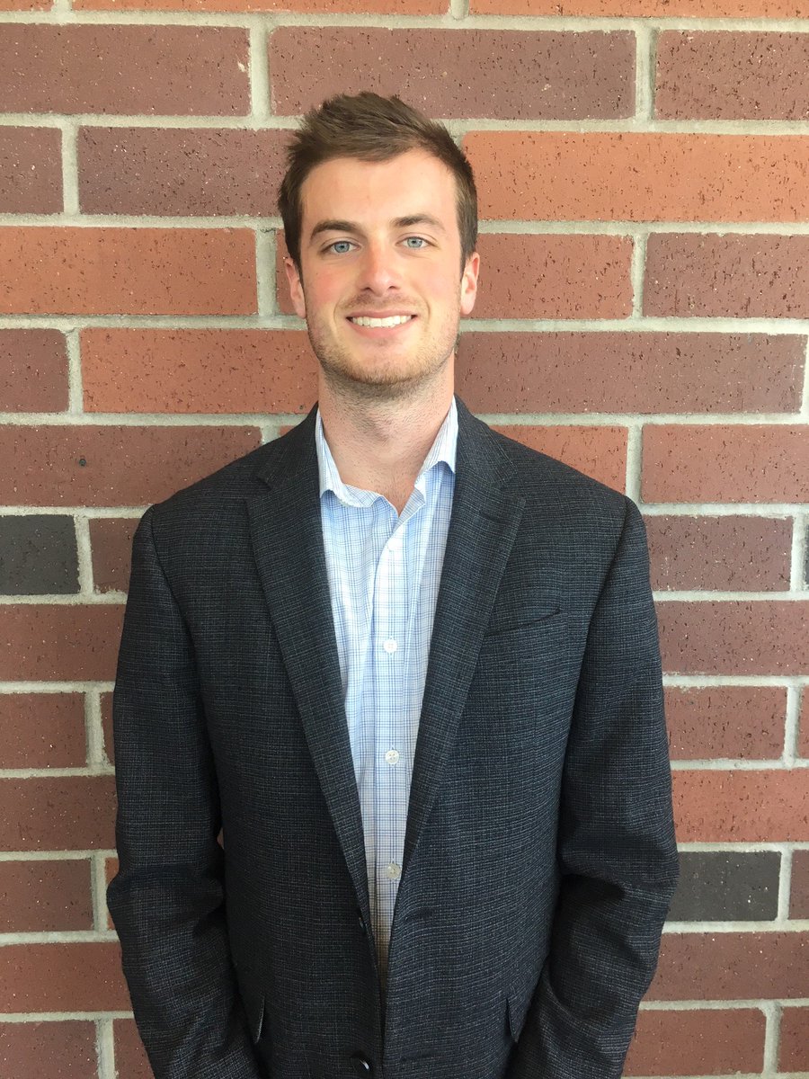 nevadacse's tweet image. Congratulations Silver Paw Award Winner Nate Deaton! Nate created the first enviornmentally conscious lifestyle brand, @rootblueorg, which works toward keeping the Reno-Tahoe community Clean. Apply to be the next recipient of the Silver Paw Award, today bit.ly/2evS5J9