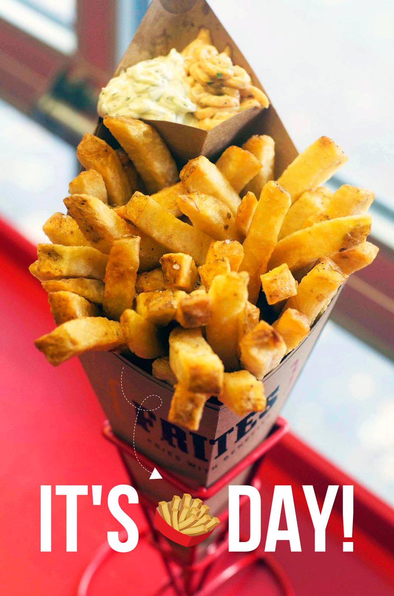 FritesGranville's tweet photo. itโs Frites๐-day! #TreatYoself
Order online: https://t.co/SbN7D7a7gl
#foodspotting #foodforfoodies #eeeeeats #delicious #foodporn #vancouverfoodie #foodie
#yvreats #vancityeats #vanfoodie #foodcouver #feedfeed #eatcouver #igersvan #vancouver #yvr #poutine #chickenpoutine https://t.co/l0s6myujci