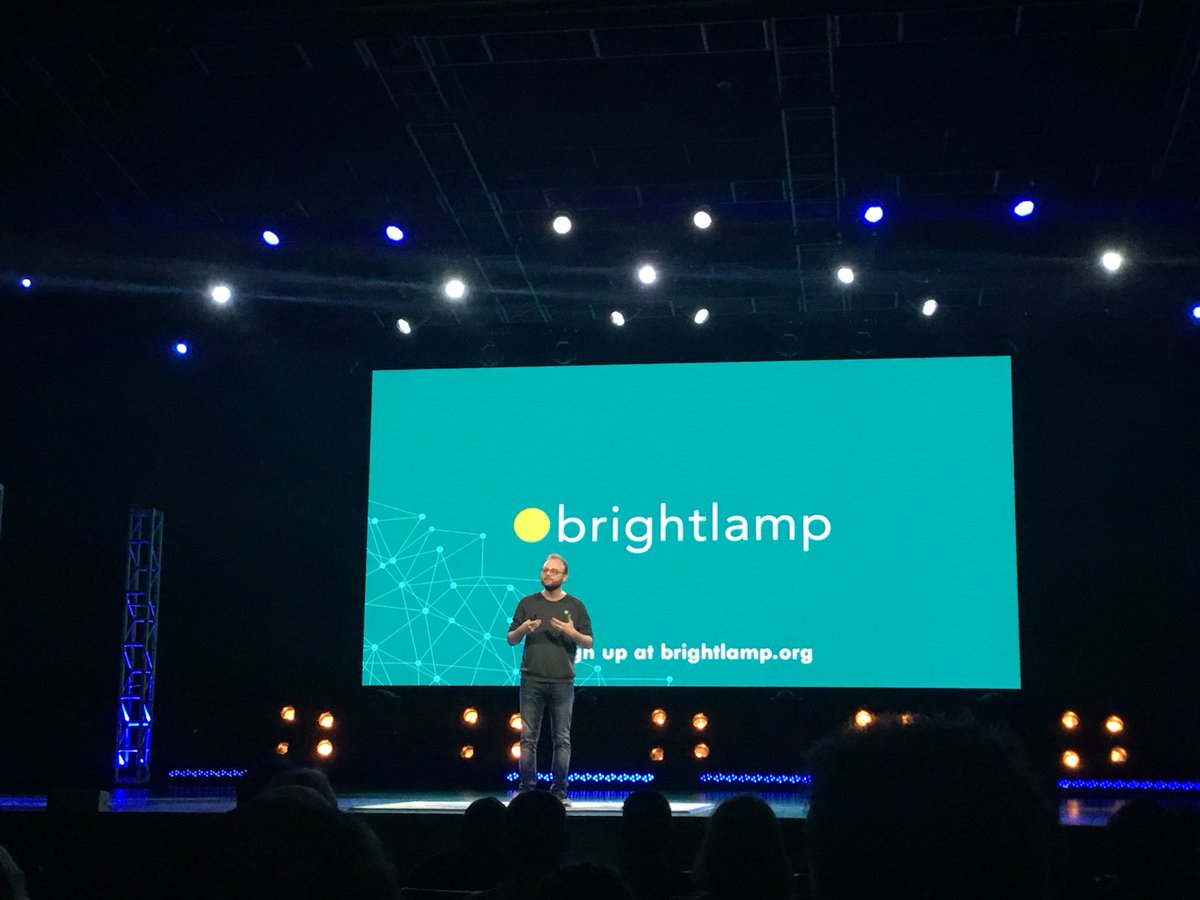 LeadersOutFront's tweet photo. #MedicallyMobile and #eye transparency for #concussions and cognitive ability. @brightlampLLC talks about their new #mobile first #510k way of breaking into this market with confidence and speed! #OceanDemoDay #StartupCincy #StartupNKY with @OCEANaccel https://t.co/74t85KkXO3