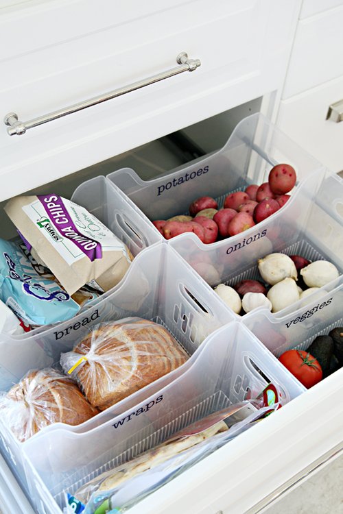 Kathy_Kramer03's tweet image. Organize your drawers to maximize space without a #pantry. #kitchenfixes  cpix.me/a/45059184