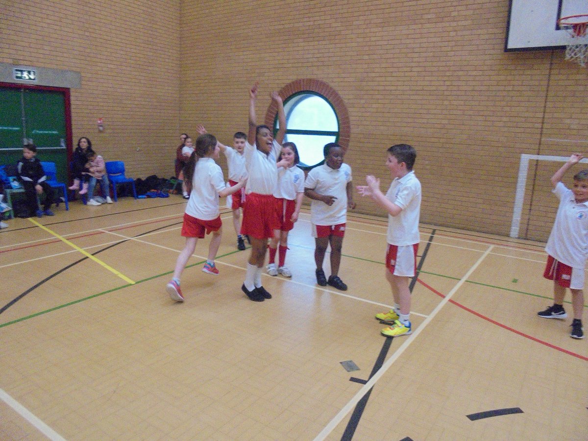 class6y2stmarys tweet picture