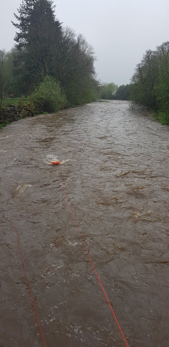 CarmsWater's tweet photo. Attended Betws Community Park after a report from @DPP_Ammanford of vandalised water safety equipment...We'll be reporting this as a crime if we cannot retrieve it at a later date! @DyfedPowys @CarmsCouncil @CarmarthenTownC @mawwfire @mawwTechnical @NFCC_FireChiefs #BeWaterAware https://t.co/YWrYFWE0xt