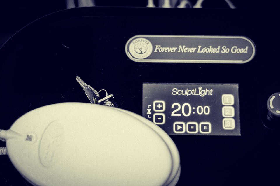 ForeverWellBoca's tweet photo. Forever never looked so good! Lose 3-9 inches in 12 sessions with our Sculptlight LED Light Treatment + Nutrition Plan. Schedule your session today at https://t.co/TxZ2N3drYt

#forever #wellness #bocaraton #florida #loseinches #burnfat #sculptlight #ledlight #tuesdaymotivation https://t.co/sxkCBWEHWV