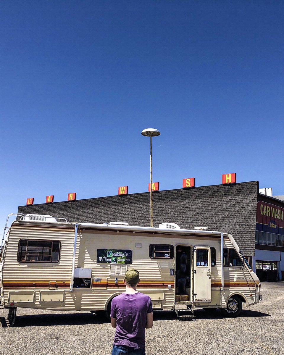 T__and__R's tweet photo. As a big Breaking Bad Fan, I decided to visit Albuquerque in New Mexico. Thrilled to see those famous filming spots like Los Pollos Hermanos, Walt's House and many more. 💎
#breakingbad #breakingbadtour #walterwhite #pinkman #lospolloshermanos https://t.co/E5IWYCwbga
