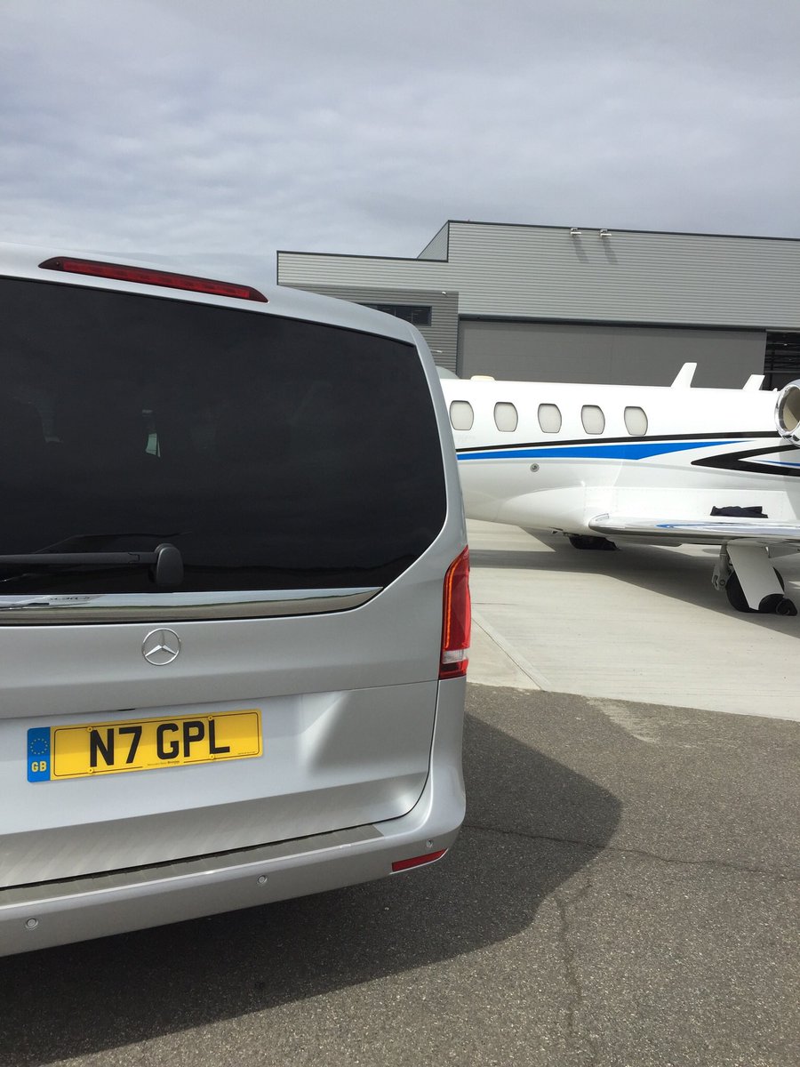 GplCars's tweet photo. #PrivateJet #chauffeur #TuesdayMotivation #vips #BusinessTravel https://t.co/q2lh3cdVM5