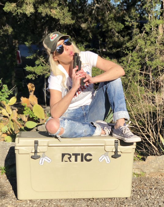 #Yeti just shot themselves in the foot #GO #RTIC https://t.co/1H9EBS1Ai1<a href="/tag/yeti"class="tags">#Yeti</a><a href="/tag/go"class="tags">#GO</a><a href="/tag/rtic"class="tags">#RTIC</a>