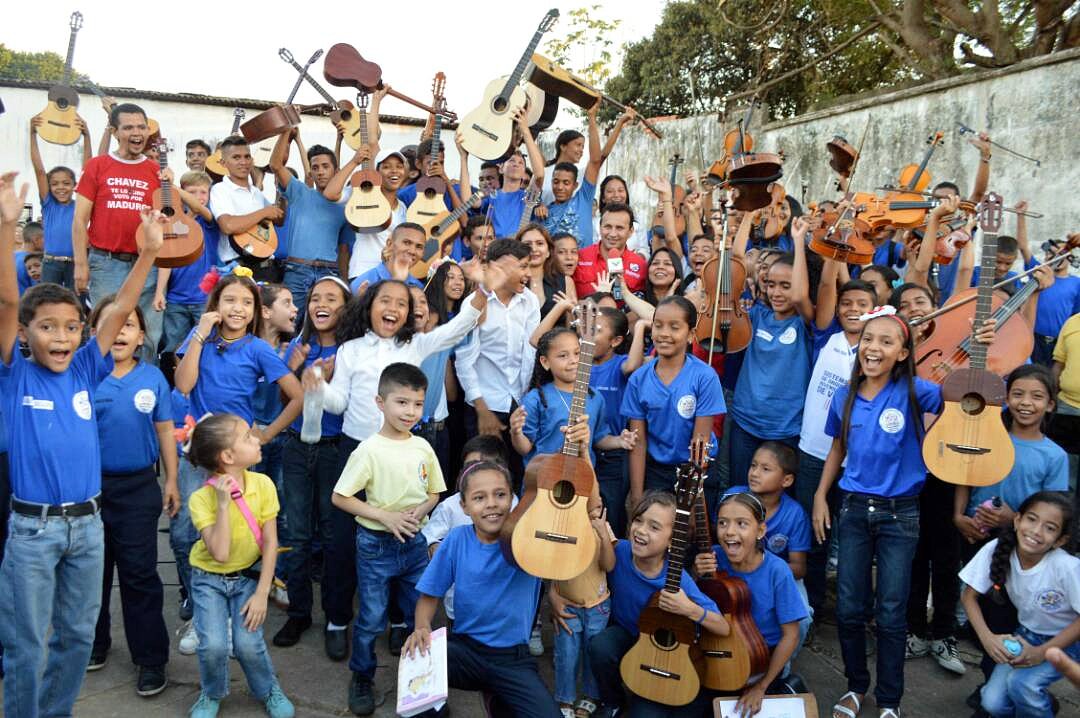 <a href="/SistemaGuarico/">Sistema Orq. Guárico</a> recibe con alegría la aprobación de más de 8 mil millones de bolívares asignados por el Gobierno Nacional y el Gobierno Regional #Guárico para la culminación de la sede del <a href="/NucleoZaraza/">NÚCLEO ZARAZA</a> "Orquesta Sinfónica Moisés Moleiro"en homenaje al gran maestro Luis García