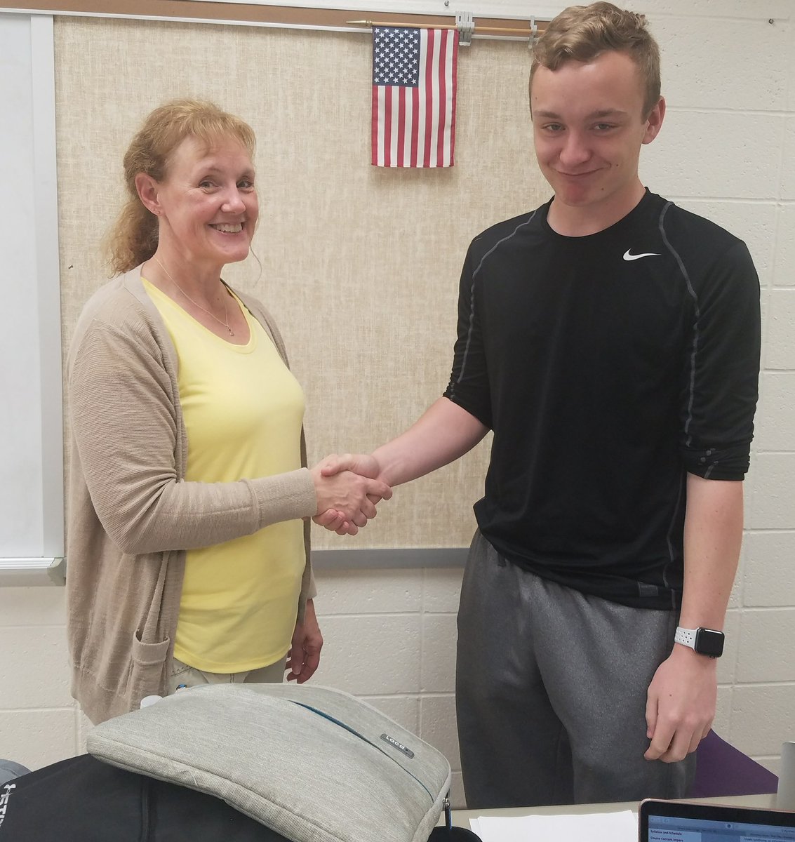 Barb_Steel's tweet image. So @pratt_reid02 - it's time for you to get out of your comfort zone! 50 retweets &amp;amp; he does 5am WOD with us @573Fitness!!!