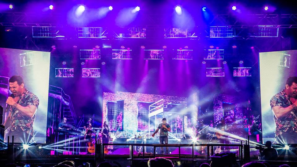 EcMeuDocinho's tweet photo. Show @eduardocosta Em Nova Granada/SP
#EduardoCosta
#EduardoCostaNaFazenda
#PraSempre
#ECPraSempre
#NovaGranada
#SãoPaulo
#SP https://t.co/bsiXJvjhMF