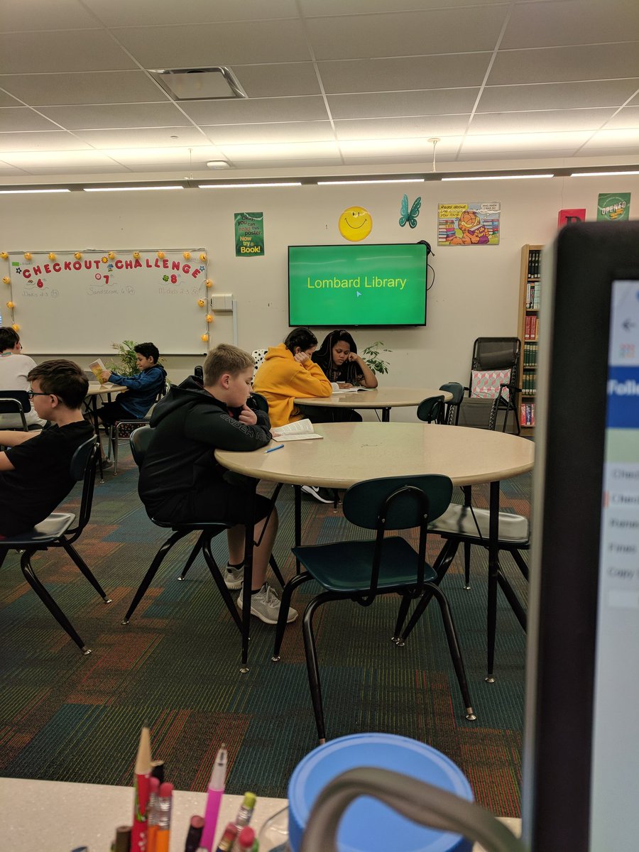 LeesaFarmer's tweet photo. Lombard 6th graders enjoy reading books from the Galesburg Rotary Club as part of the RIF program. We appreciate their support of our schools and community. #wearelombard #lovelombardlibrary https://t.co/ITUM93Ikh7