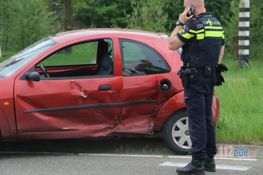 🚨 Gewonde bij aanrijding op de Rijksweg in #Ede 112.press/QQdSVr 112Ede https://t.co/3PDdc2fMHp