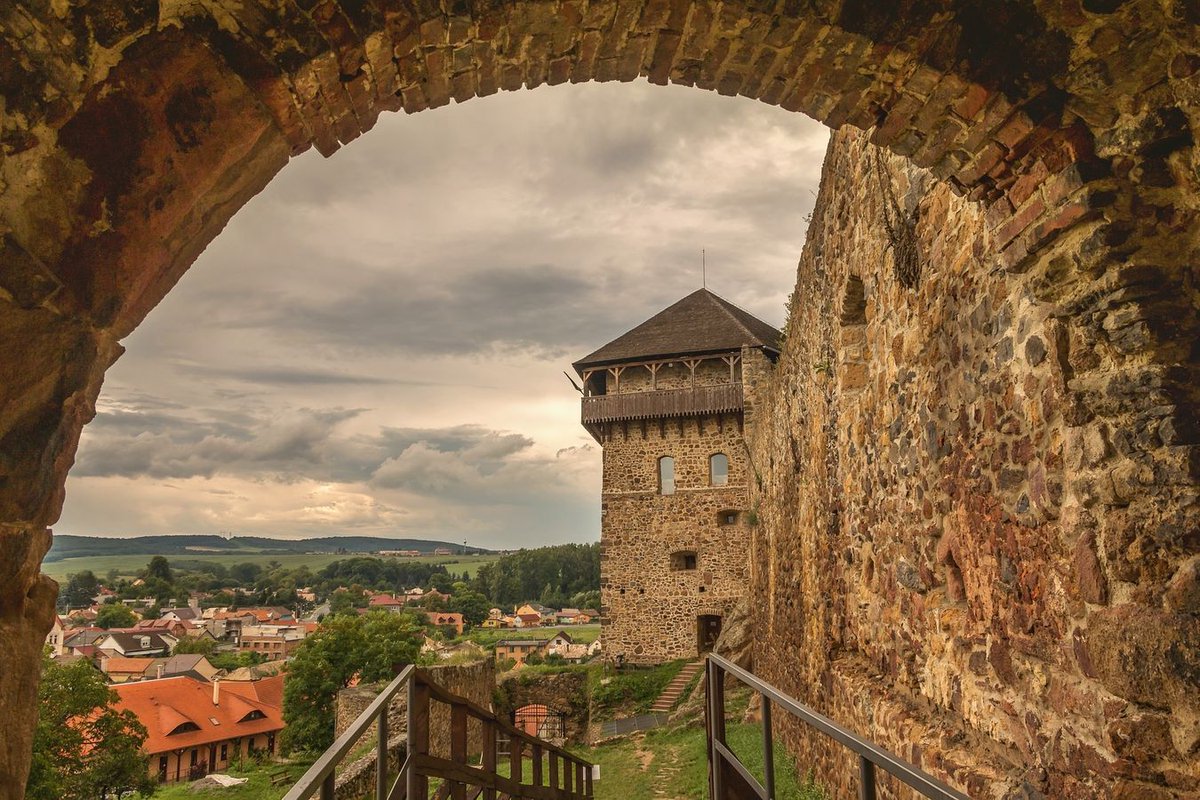 SlovakTB's tweet photo. #UNESCO: #Novohrad #Geopark is a unique area rich in geological and natural values,cultural-historical heritage, folk traditions, modern culture and gastronomy

➡https://t.co/9vsUe6Gbwr

#Goodideaslovakia #visit #Slovakia #explore #Europe https://t.co/Ia6wgerO1u