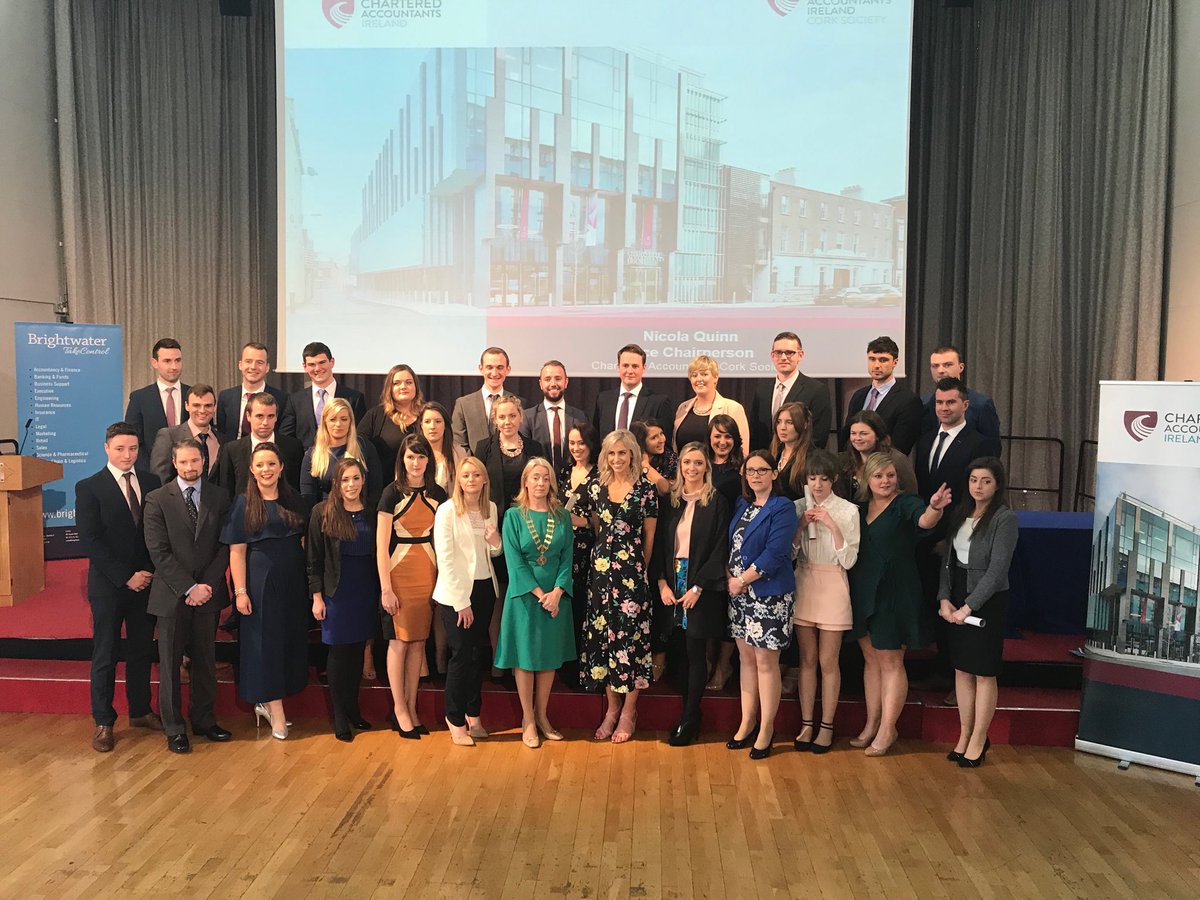 brightwater98's tweet photo. #classof2018 Congratulations to all who were conferred as members of @CharteredAccIrl 🎓🍾🎉💙#ACAsuccess https://t.co/4ekcll7tee