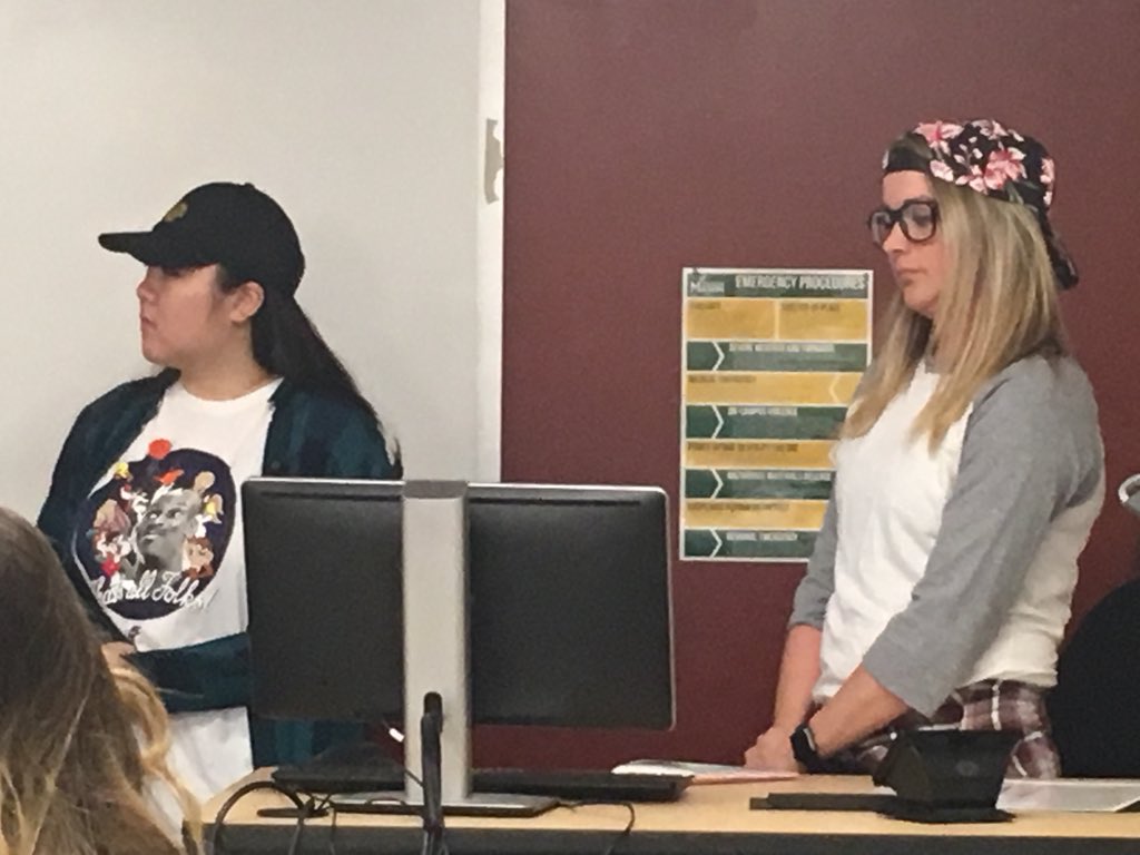 theruge's tweet photo. #spmt412 Butts In Seats Group project went all 90’s at my expense. Pretty sure using me would hurt attendance. https://t.co/MFOWWw11JQ