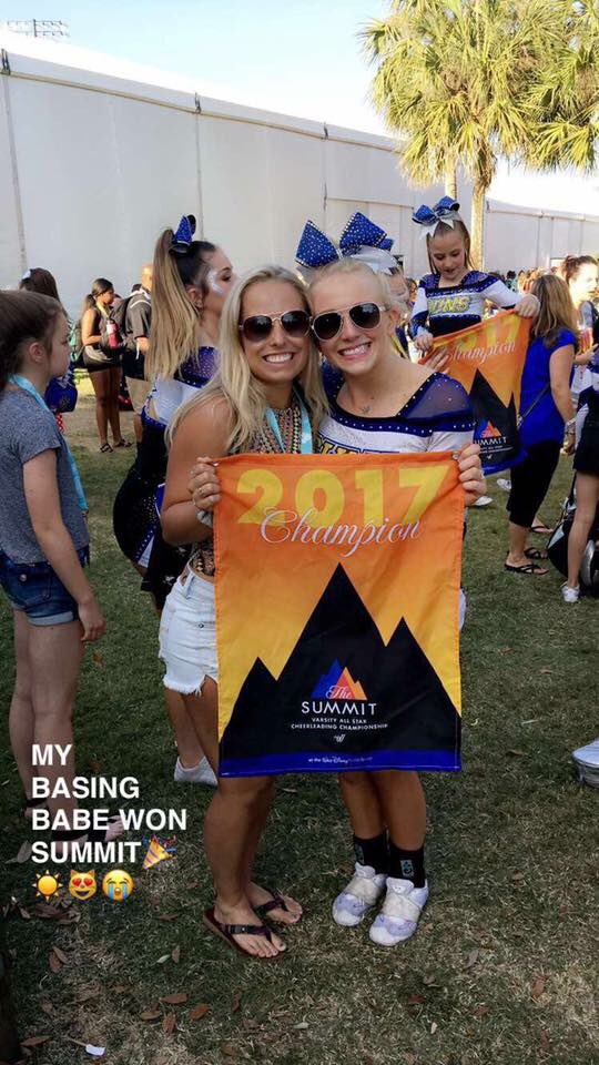 Rybaby99's tweet photo. HAPPIEST OF BIRTHDAYS TO YOU, SUNSHINE🔆🤩✨I am so thankful cheer brought you into my life. I hope you have the BEST day ever!! Love &amp; miss you so much💗💗💗💗💗 https://t.co/40vGOgVs4r