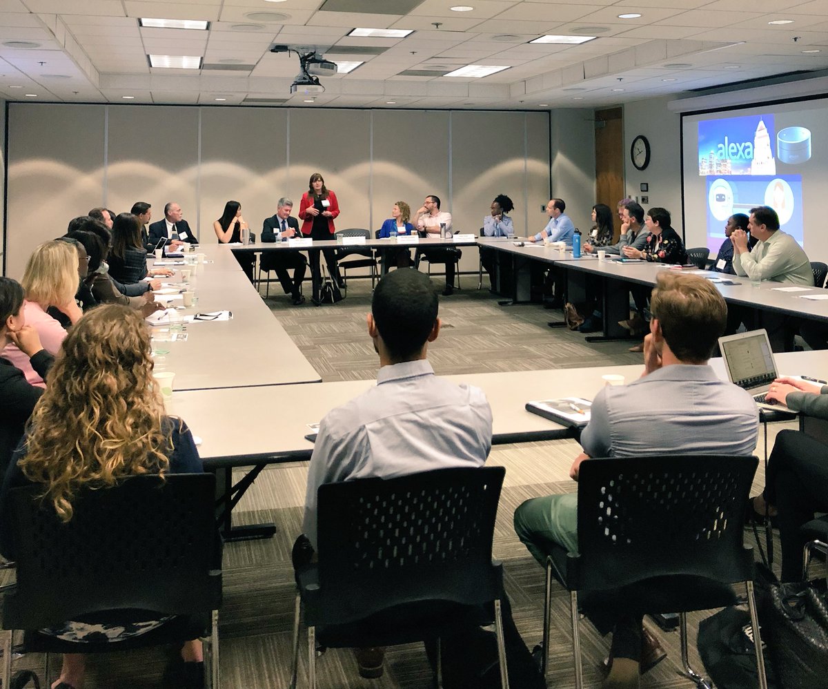 kattaque's tweet photo. Looovvve that you kicked off our @BixelExchange @LAAreaChamber Innovation Tech Council today about Smart Cities with @TheSims and @bladerunner ! @JeanneHolm asking who in the room is a gamer 🤓🙋🏻♀️ #gamergirls #techLAcares #longla #forceisfemale https://t.co/bbq5g7KDqa