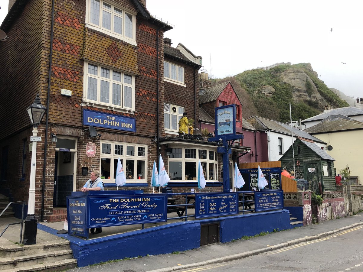 VReinaGijon's tweet photo. Tarde de visita a la Old Town y el Fishermen’s Museum de Hastings. Conociendo muchos lugares bonitos de esta ciudad de pescadores #VR #VRontour #ponteencamino #Hastings #UK @HastingsOldTown https://t.co/H9PzAidvyV