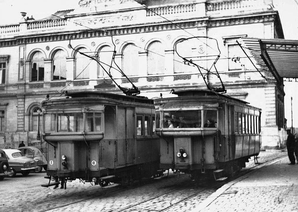 funimag's tweet photo. Tramway à crémaillère de Laon (1889-1971) vers 1960.
Remplacé par le #POMA2000 de 1989 à 2016.
#tram #railway #tramway #crémaillère #racktrain #funiculaire #cablecar #POMA #Laon #Aisne.
@villedelaon @otlaon @aisnenouvelle @LaonTUL @POMAROPEWAYS https://t.co/uKjlKH4Cfy