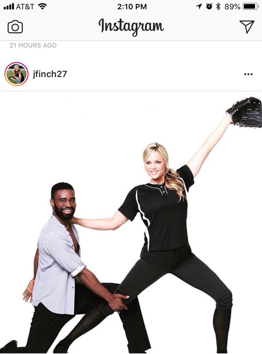 Pretty exciting to see <a href="/JennieFinch/">Jennie Finch</a> in the line up for @DancingABC 

#softballnation
