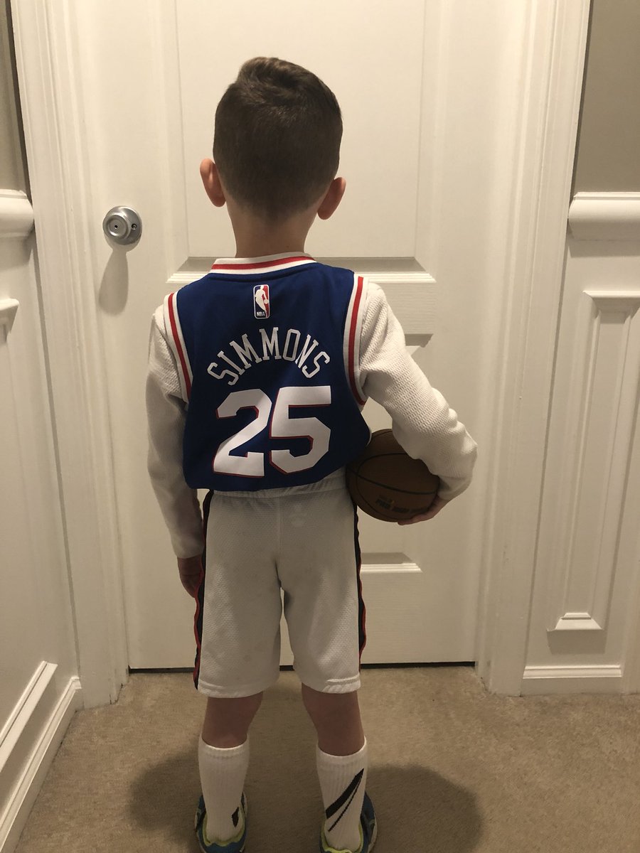 iammrsatchison's tweet photo. Ready for tonight! @sixers @BenSimmons25  #PhilaUnite #HereTheyCome #Sixers https://t.co/8yQt1dSvEH
