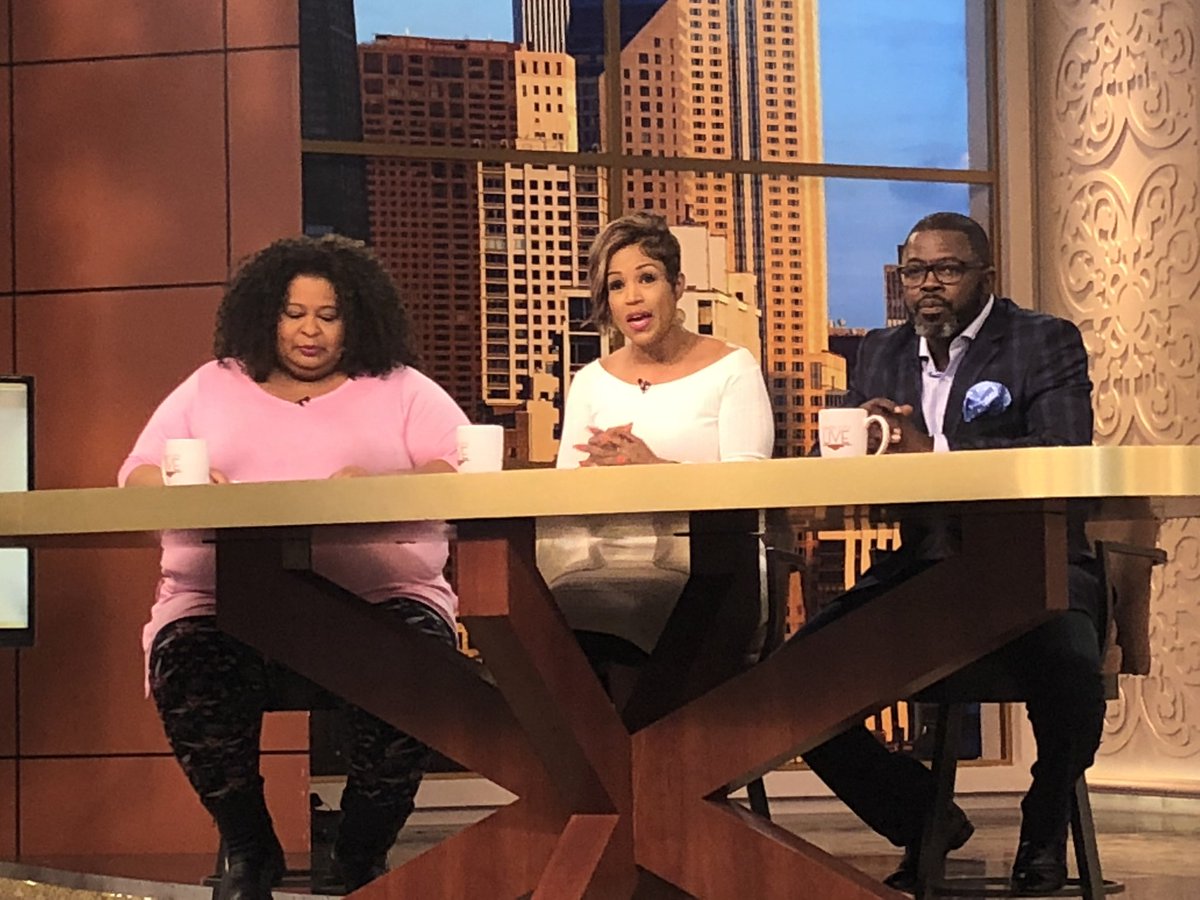 sociallytenille's tweet photo. Great segment @mazjac @valwarnertv and #EricaWatson. #windycitylive @WindyCityLIVE thank you for another great show! https://t.co/Y8T3dPPZw7