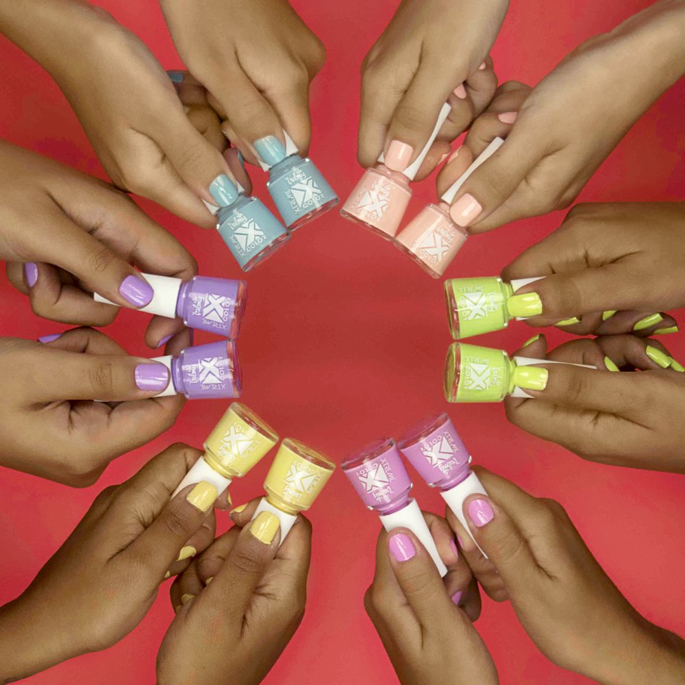 CosmeticosValmy's tweet photo. ¡Seis tonos para endulzar tu look de uñas que te harán alucinar! De la colección #CandyGirl: #SugarRush #112, #CottonCandy #113, #GrapeGum #114, #YummyGummy #115, #LimePop #116 y #BananaSplit #117. https://t.co/yYwZ3hQTPV
