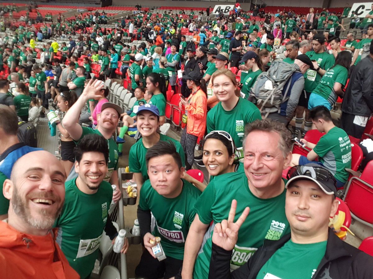 francl_arch's tweet photo. We had a great time at the #SunRun2018 this Sunday! ☀️☀️☀️ @VancouverSunRun https://t.co/CHWqHuaQea