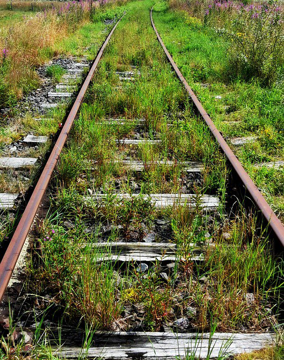 USDOTFRA's tweet photo. We can't say it enough: Even if railroad tracks look abandoned or unused, they are private property and trespassing is illegal. And dangerous. If you see tracks, you should ALWAYS expect a train--at any time, traveling in any direction. 

#SeeTracksThinkTrain https://t.co/RS2HX4nEVg