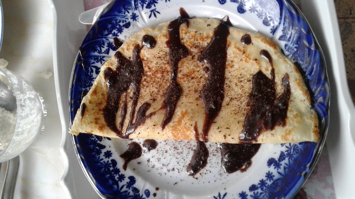 GospodaP's tweet photo. @GospodaP #naleśniki #polonezköy #Adampol #polishdessert #stambul #turcja https://t.co/B2M1KFVSgO
