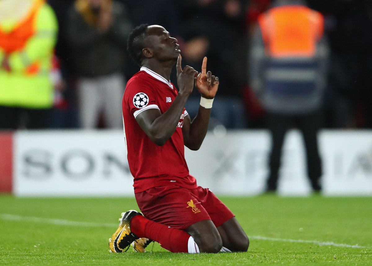 🇧🇷 Firmino - 10 goals, 7 assists
🇪🇬 Salah - 10 goals, 4 assists 
🇸🇳 Mané - 8 goals, 2 assists

This trio 👌

#UCL