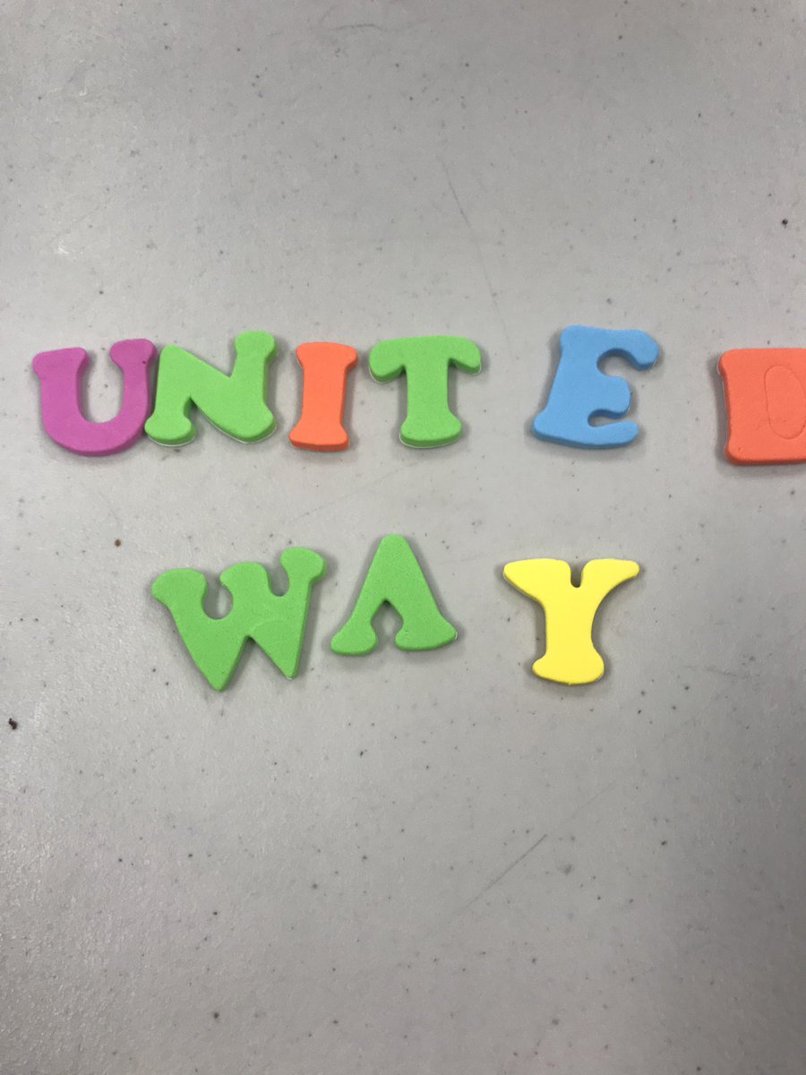 unitedwaynea's tweet photo. Cookies and Crafts happening right now at @JHCSI Thank you @VolunteerAState for helping us today! https://t.co/eXWIVGfUQ1