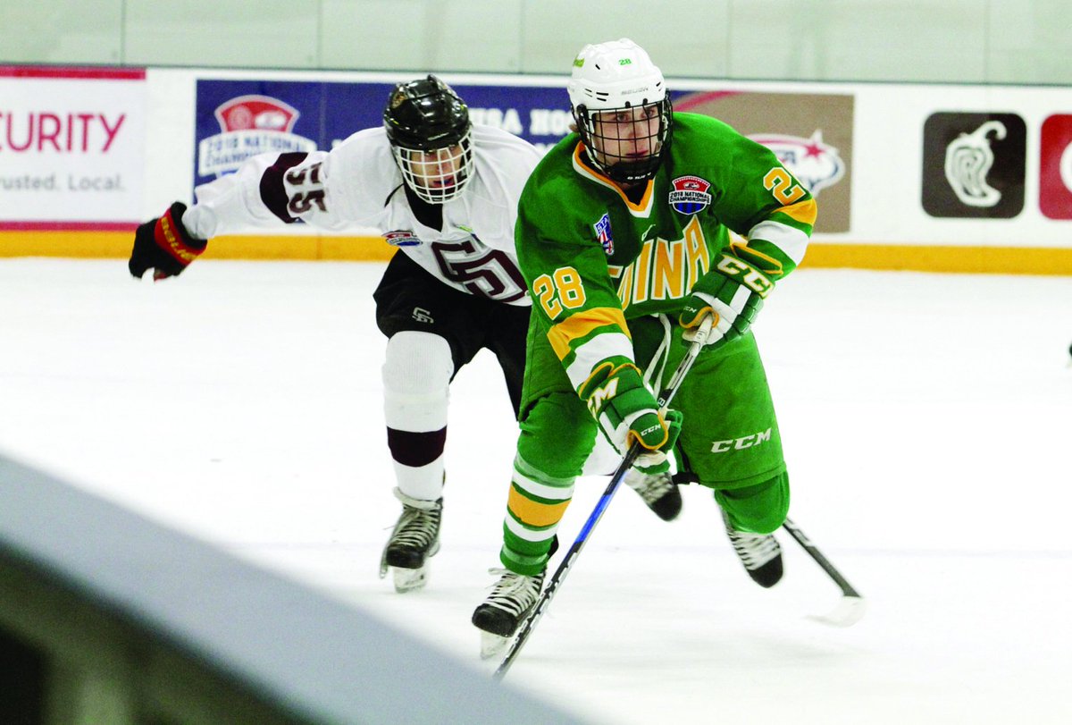 Legendary coach Bill Smith has been coaching Edina Junior Gold for nearly 30 years
bit.ly/2qV3qsh
<a href="/edinahockey/">Edina Hockey Association 🐝</a>