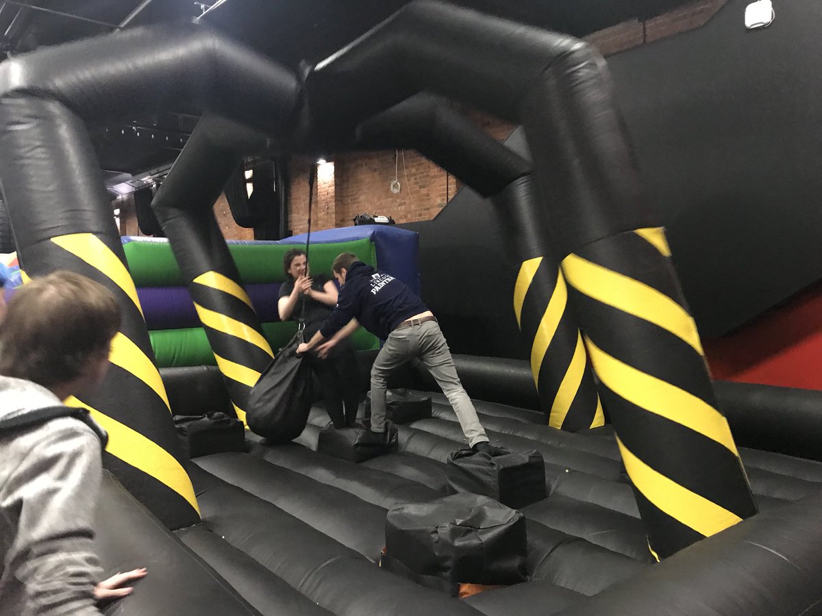 lincolnSU's tweet photo. Things are heating up on the wrecking ball!! ๐ช๐ป๐ช๐ป๐ #WeAreLincoln #SuActivityWars https://t.co/VU2esYLRT6