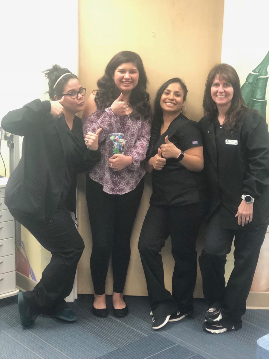 pdova804's tweet image. Leydi, Lilliana, Yadira and Tracy...Deband Day Lilliana!! Congratulations!
#nomorebraces #pdova #congratulations