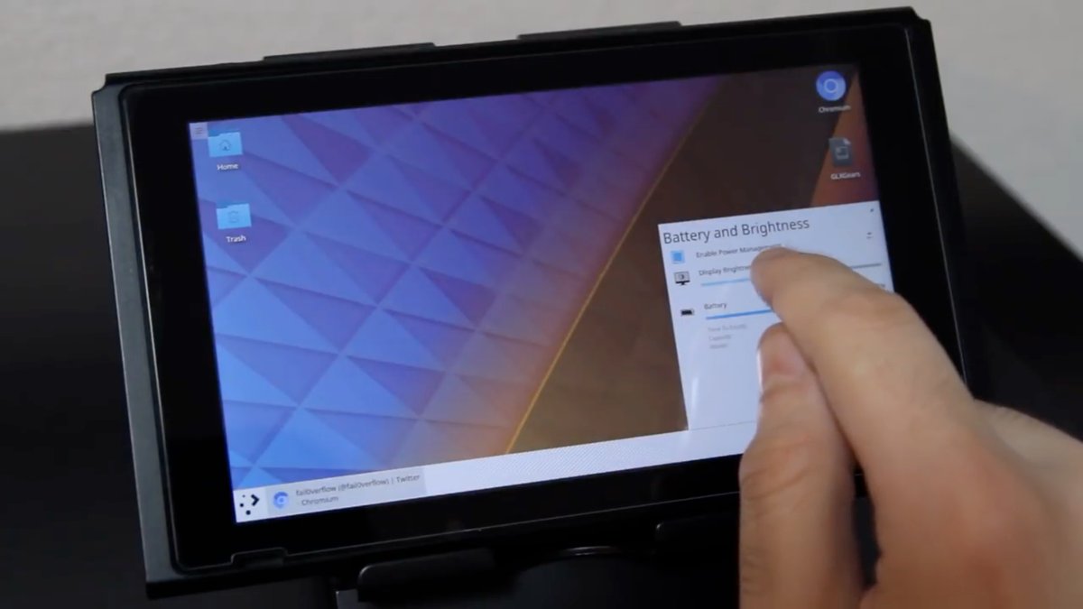 WhatFartGames's tweet image. Alerta en las oficinas de #Nintendo
El equipo de #Fail0verflow ha compartido un video en el que testean un exploit del procesador #TegraX1 con el que pueden correr Linux. 
Lo preocupante es que no sería patcheable a menos que se cambie el procesador.