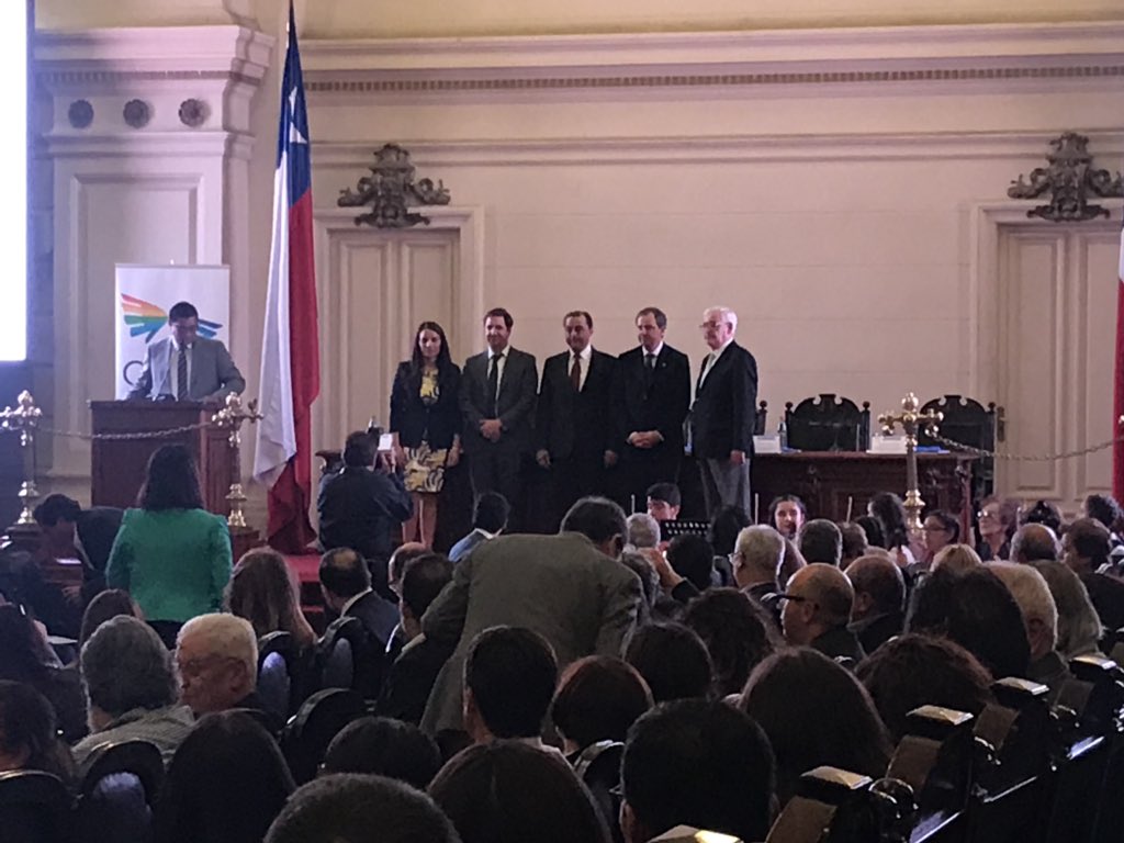 symaeduc's tweet photo. En el Ex Congreso Los Sostenedores del país @CCPSchile junto a @GerardoVarela_A Ministro @Mineduc y @izquierdo_seba @supereduc_cl en la asamblea de “Unidos Por La Calidad” https://t.co/IBmPAKRB5C
