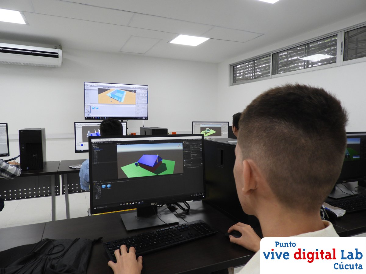ViveLabCucuta's tweet image. Modelado de escenarios #CursoUnity @Ministerio_TIC @cccucuta @andresinpar @ViveLabs @UFPSCUCUTA @TicCucuta