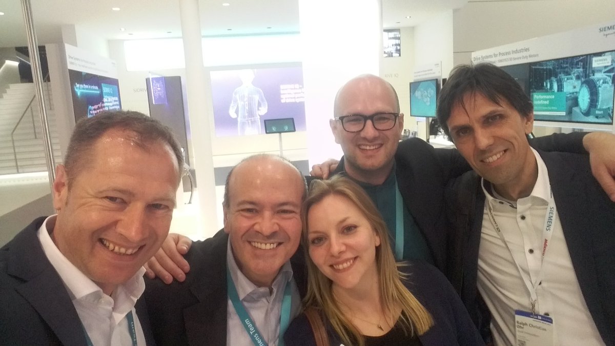 Robert_Sarcevic's tweet photo. #HM18 is a perfect place for B2B, innovations, showcases, tech...
But even more it's a great place to meet brilliant people at @Siemens
booth.
You still have three days to visit us! 😉 https://t.co/wGJZ0ir62n