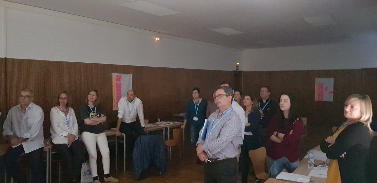 MiguelDlaCamara's tweet image. #FSJDInnova18
Tienen muy buena pinta los prototipos que sacaron con #DesignThinking sobre Satisfacción del #Paciente 

Gracias @FundSJDInvest por el impulso 

#Creatividad 
#Salud 
#Sanitarios y #Pacientes