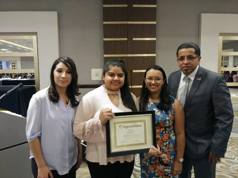 SamHouHSAlumni's tweet photo. Congratulations Melissa Leon. 1st recipient of our Sam Houston Alumni Association Scholarship!  @SHMSTC @Santos4hisd https://t.co/d5fOi140IA