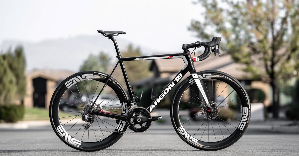 TrainerRoad's tweet photo. Disc brakes may be less aero, but do they actually make your bike less efficient? We dug into every important component choice you can make to get faster in the latest podcast with @envecomposites.

https://t.co/hMrN1NK0ga https://t.co/Nakyz4gfCa