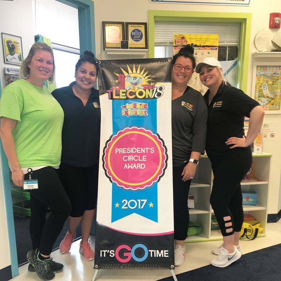JennyFromDtown's tweet photo. Presidents Circle award winners!! ππ #TLEDoylestown #BestTeamEver #BestFamiliesEver #WhatsYourWhy #itsGOtime #tlecon18 #CrushingIt @TheLearningExp @sarah_uban @SammyTLEdtown @KimmieDevlin @BethAnn7290 https://t.co/uwNpUlEKqN