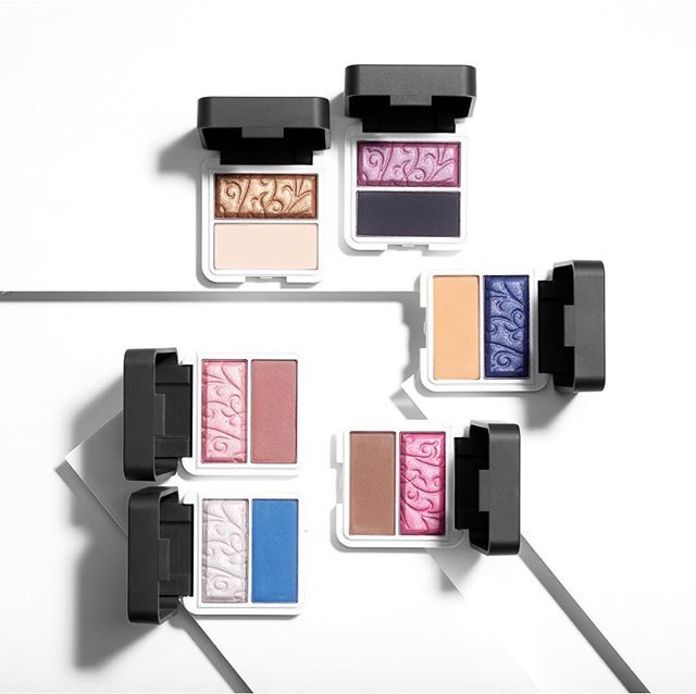 Younique_Corp's tweet photo. Two times the color is always twice as nice with our YOUNIQUE DUET Eyeshadows. These perfectly paired compacts of fresh colors take the guesswork out of your eye game.
Which color will you keep in your purse for on-the-go transformations?
•
•
•
•
Col… https://t.co/xxlpfXJvit https://t.co/a4WhrVvld1