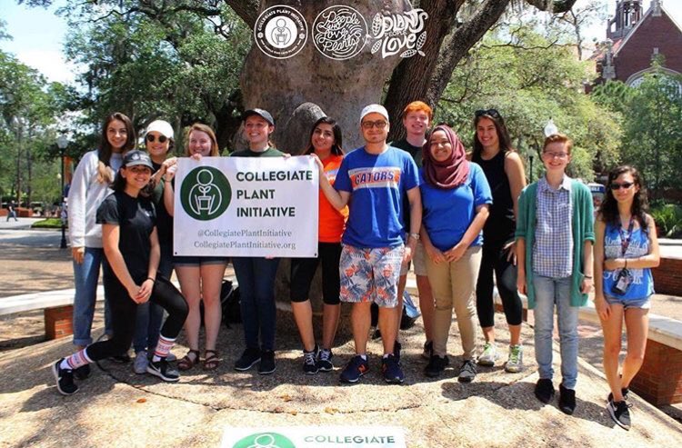 PlantInitiative's tweet photo. #CPIPlantSquad 😎🌱 https://t.co/7asTUexMlJ