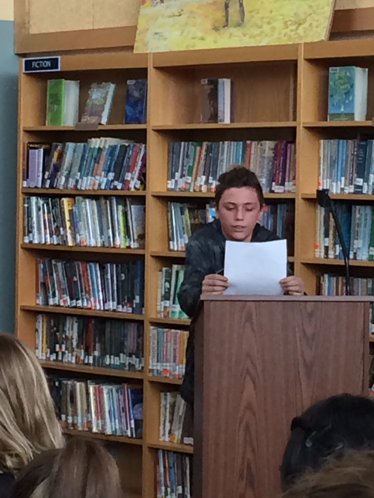 abletorun's tweet photo. Warriors exist in many ways ~ 2018 Poetry Slam @HurleyMiddle  #notaseasyasitlooks #delightsongs #gratitude #whatbugsme #teenagepoets https://t.co/o3yb1MyLYO