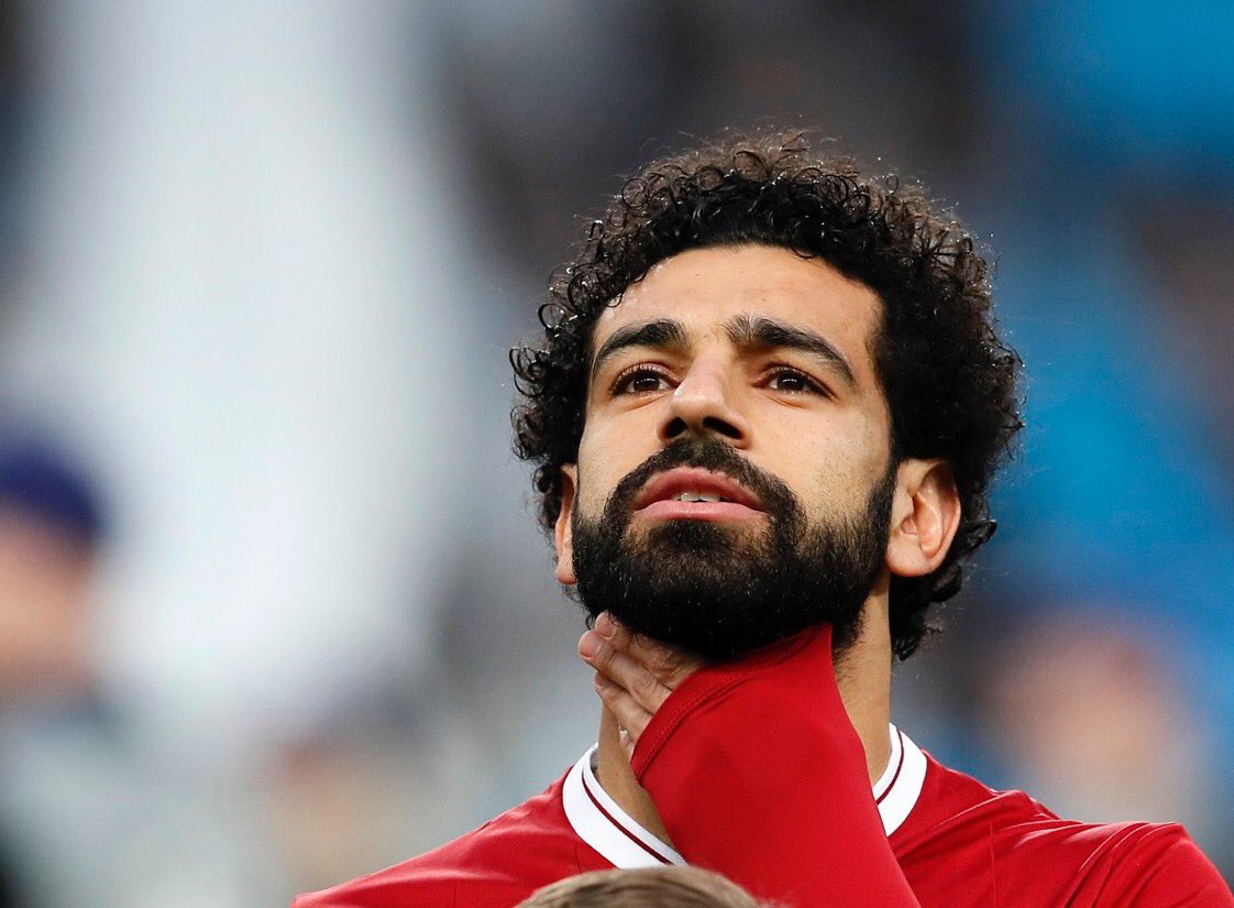 _FootballGalaxy's tweet photo. Goals scored in all competitions this season:

⚽ Mohamed Salah: 43
⚽ Cristiano Ronaldo: 42
⚽ Lionel Messi: 40

💪👏 https://t.co/3cNtX7JmJ7