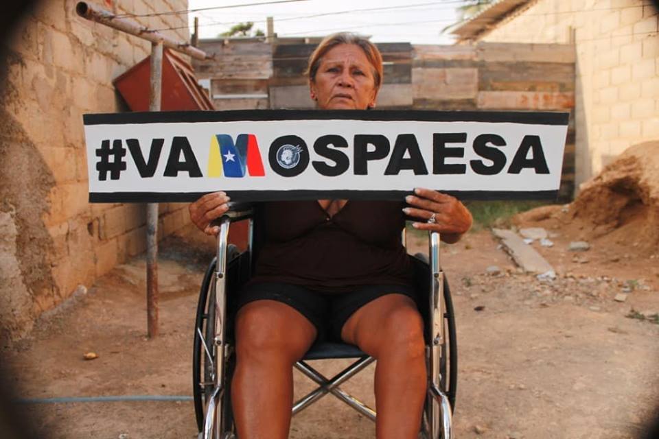 MConuco's tweet photo. #VamosPaEsa con @nicolasmaduro "porque hay que seguir adelante con el proyecto de Chavez, él nos ha reivindicado a nosotrxs las personas con discapacidad, que siga adelante que cuente con este batallón pa' las que sea".- Gladys Lopez. barrio 19 de abril #JuntosTodoEsPosible https://t.co/VIXUfMKUeH