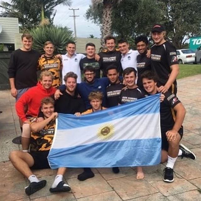IrAcademyNZ's tweet image. Monday we said good bye to our Argentinian brothers, was a pleasure boys having you boys! Keep living the dream #insiderunning #rugby #followforfollow #instagram #fitness #gaintrain #instalike #nofilter #instadaily #instagood #rugbyday #athlete #beach #m… ift.tt/2KavYG4