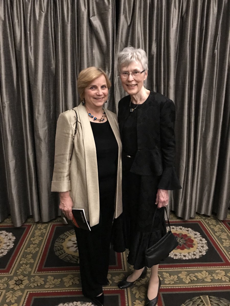 Enjoyed celebrating @DaveLevac at <a href="/RLAcademy/">Robert Land Academy</a> for his achievement winning the Joseph Brant Award. Enjoyed seeing former Clerk Deborah Deller and <a href="/timhudak/">Tim Hudak</a>. Congratulations Mr. Speaker!